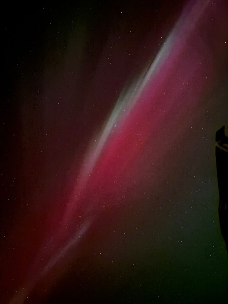 islandia-aurora-boreal-feixe